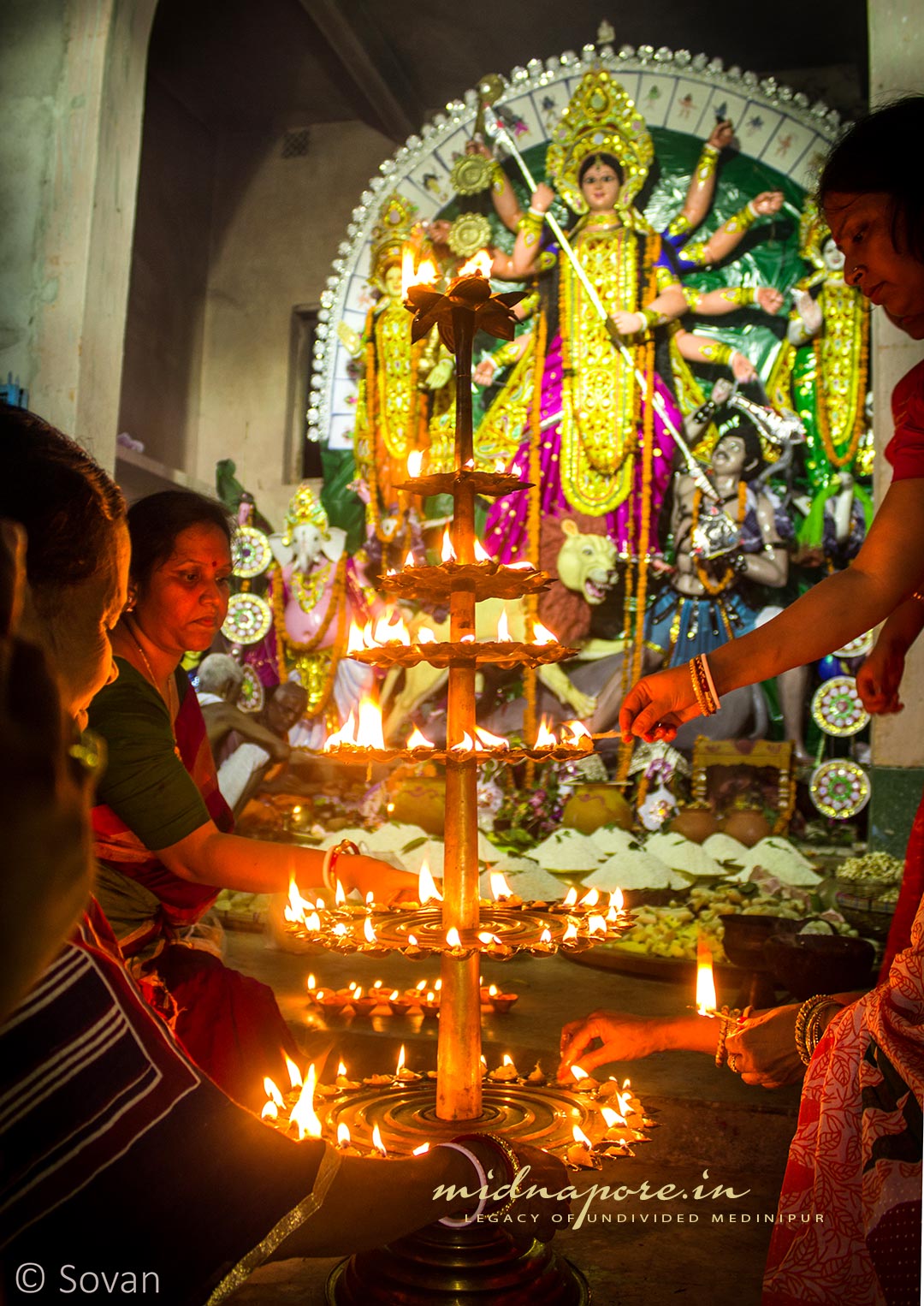 গোপালপুর চৌধুরীদের দুর্গোৎসব, পটাশপুর। 