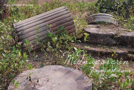 Khejuri Burial Ground