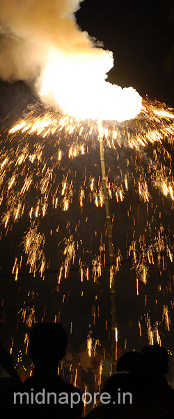 Rasmela � crackers, Moyna Garh, East Medinipur. Photo: Arindam Bhowmik