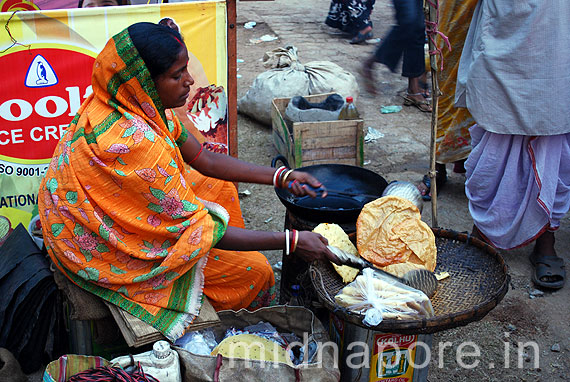Rasmela � Hot & Crispy, Moyna Garh, East Medinipur. Photo: Arindam Bhowmik