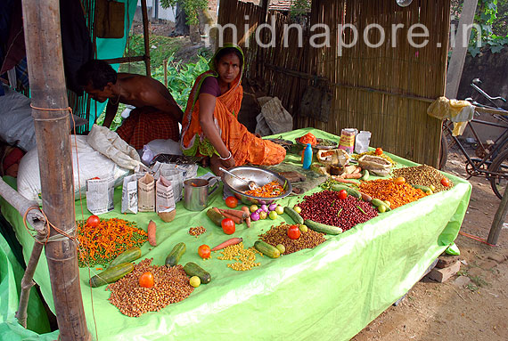 Rasmela � Food Stall , Moyna Garh, East Medinipur. Photo: Arindam Bhowmik
