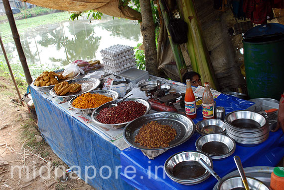 Rasmela � Food Stall , Moyna Garh, East Medinipur. Photo: Arindam Bhowmik