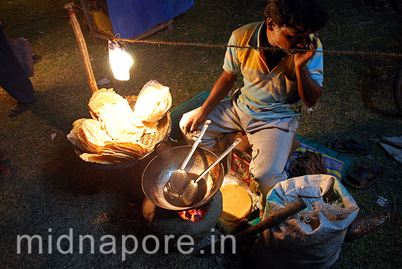 Rasmela � Hot & Crispy, Moyna Garh, East Medinipur. Photo: Arindam Bhowmik