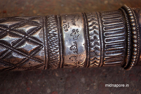 Asha-Sota � There were two types of Sota used in the past; Lathi-Sota and Asha-Sota, Lathi-Sota is a stick weapon and Asha-Sota is a kind of nameplate, a guard used to carry Asha-Sota at the beginning of the convoy of an important person. By seeing Asha-Sota you identify whose convoy is going.
